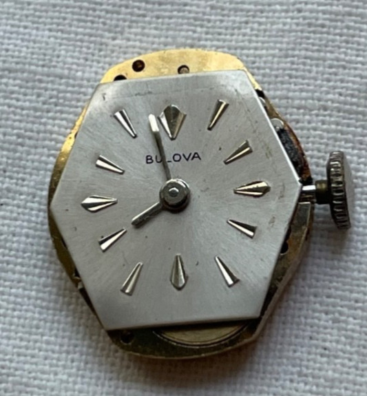 Bulova 6 CL – movement for ladies watch RUNS, lot2507