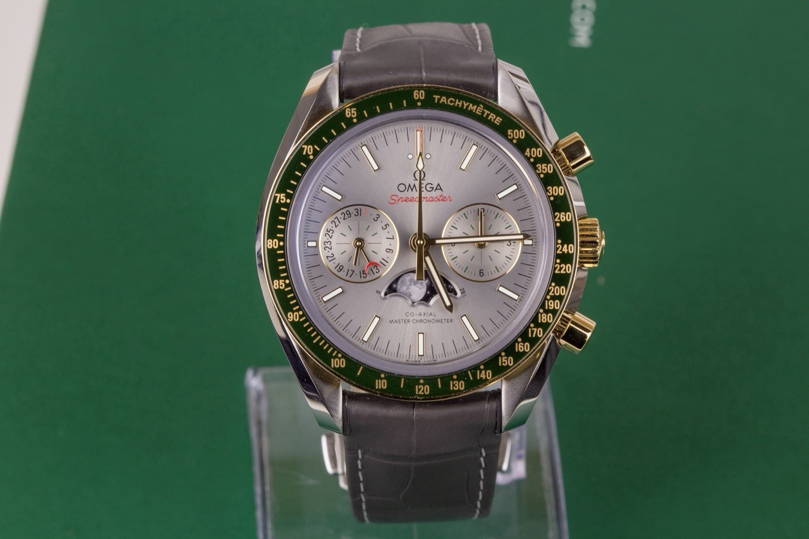 Omega Speedmaster Moonphase Co-Axial Master 304.23.44.52.06.001 2025 Complete