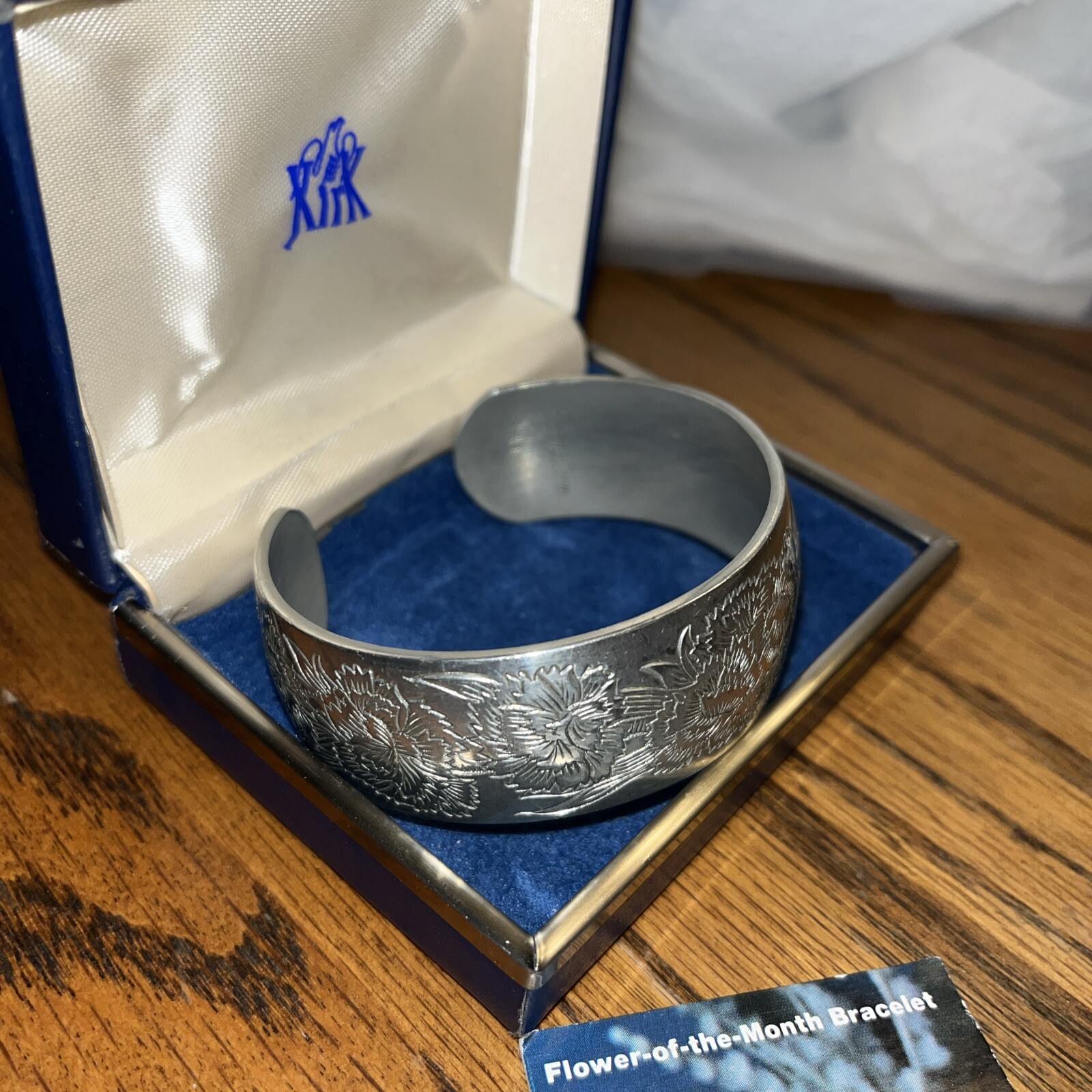 Kirk Stieff Vintage 900-1 Pewter Flower of the Month Carnation Bracelet