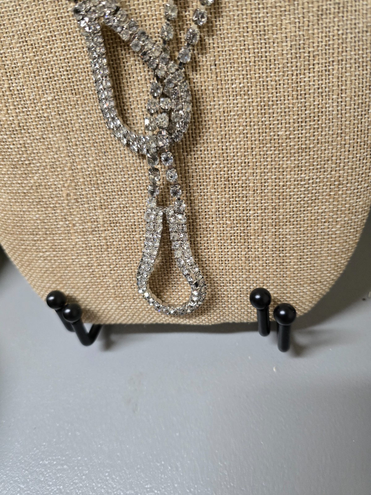 KENNETH JAY LANE DOUBLE CHAIN, DOUBLE LOOP SAUTOIR NECKLACE
