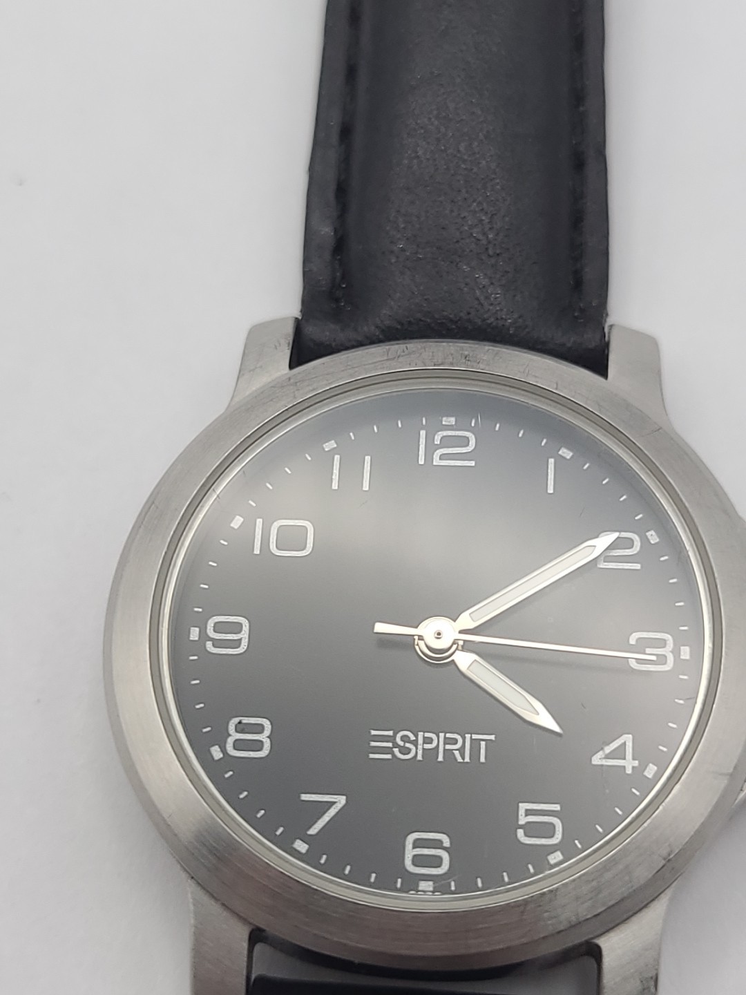 Esprit Watch Women Silver Tone Date Black Dial Leather Band New Battery Working