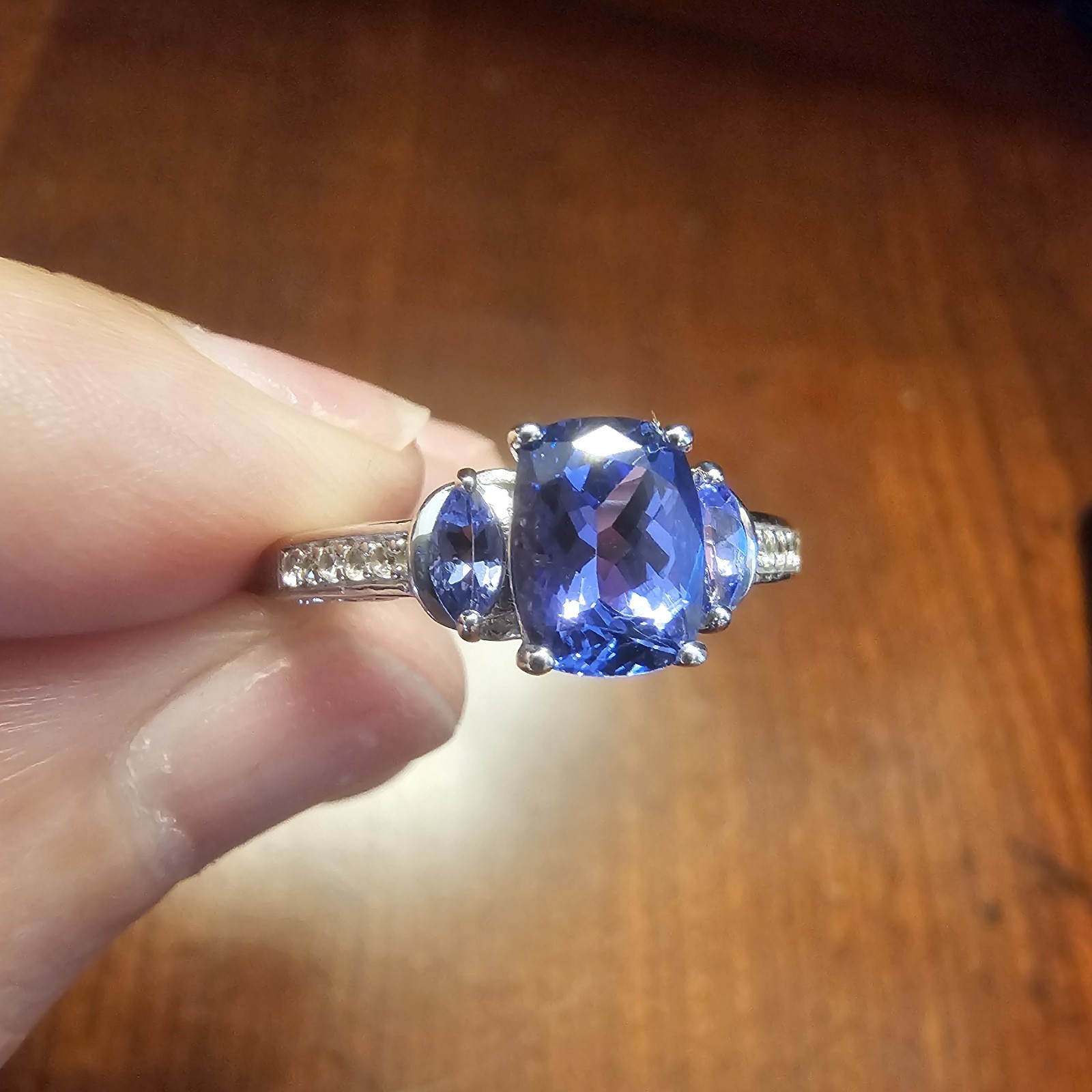 2.0 ctw NATURAL Blue Tanzanite Rhodium Over Silver Ring size 9.5