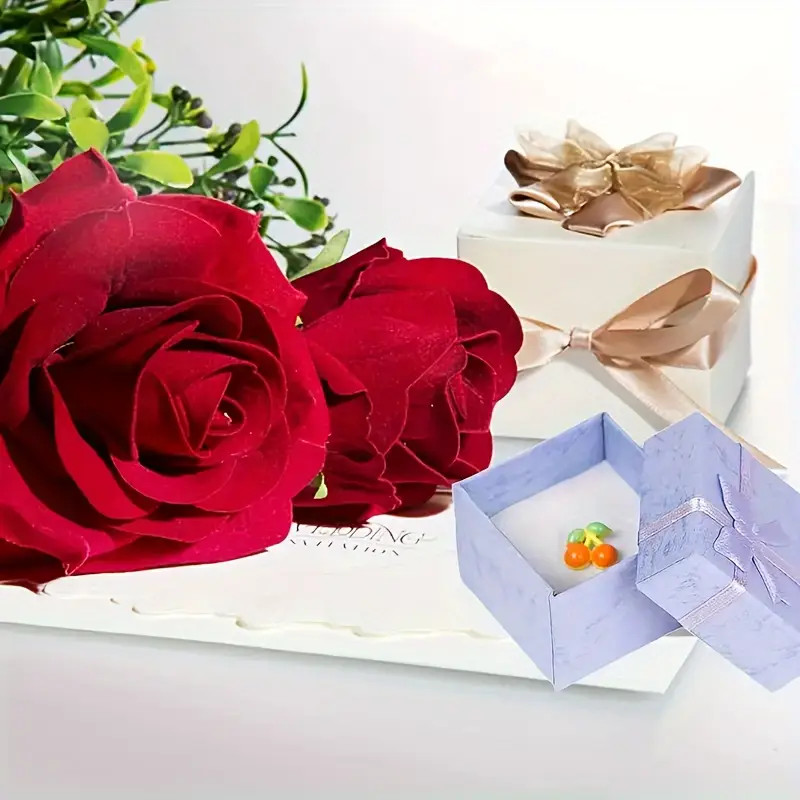 Ladies Gold Flower Pearl Diamonte Stud Earrings (Free Gift Box Included)