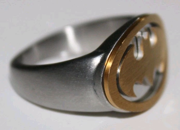 Batman Ring Stainless Steel (s18) DC Comics Batman Logo Warner Bros