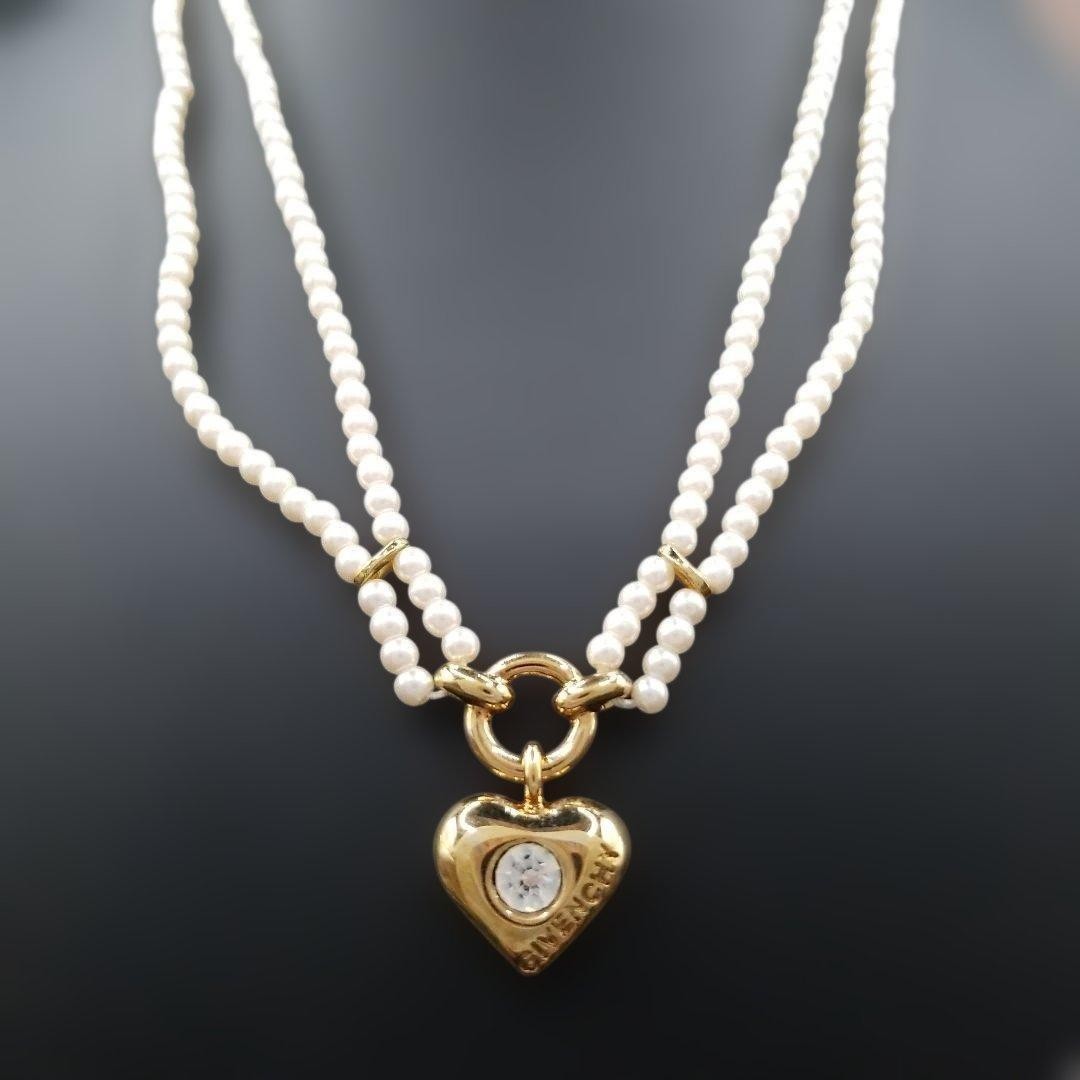 GIVENCHY Pearl Heart Motif Necklace Pendant Gold Tone Length 40cm Accessory