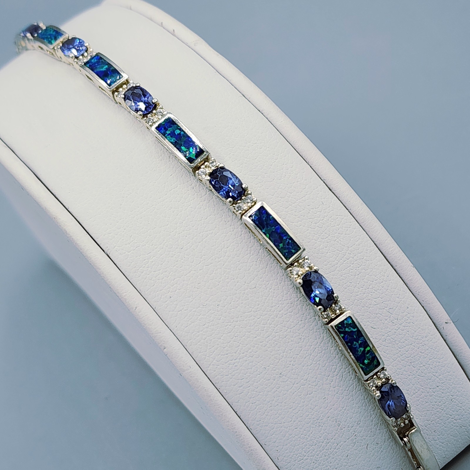 Sterling Silver 925 TGI Bracelet Iolite Black Opal Cubic Zirconia 7″ 5mm