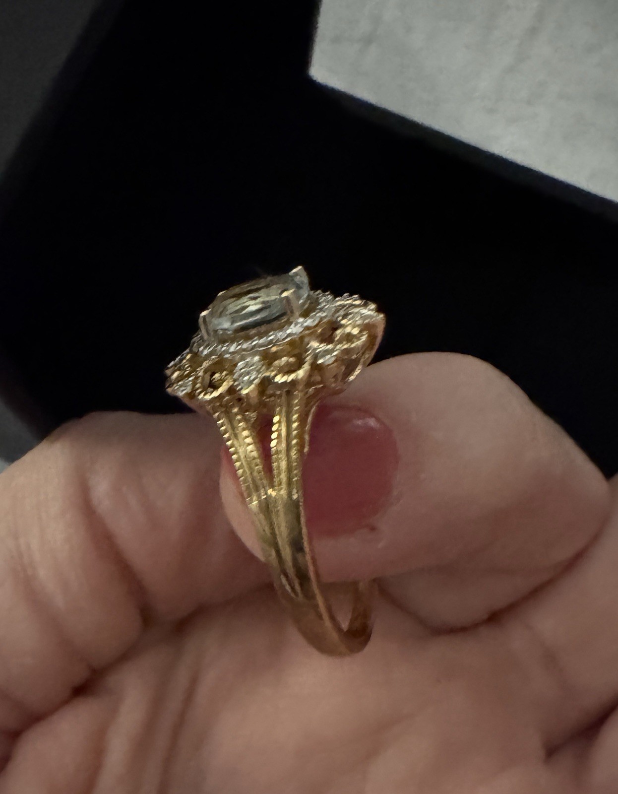 Solid 10K 10Kt Yellow Gold Natural Oval Aquamarine Diamond Women’s Ring Size 8.5