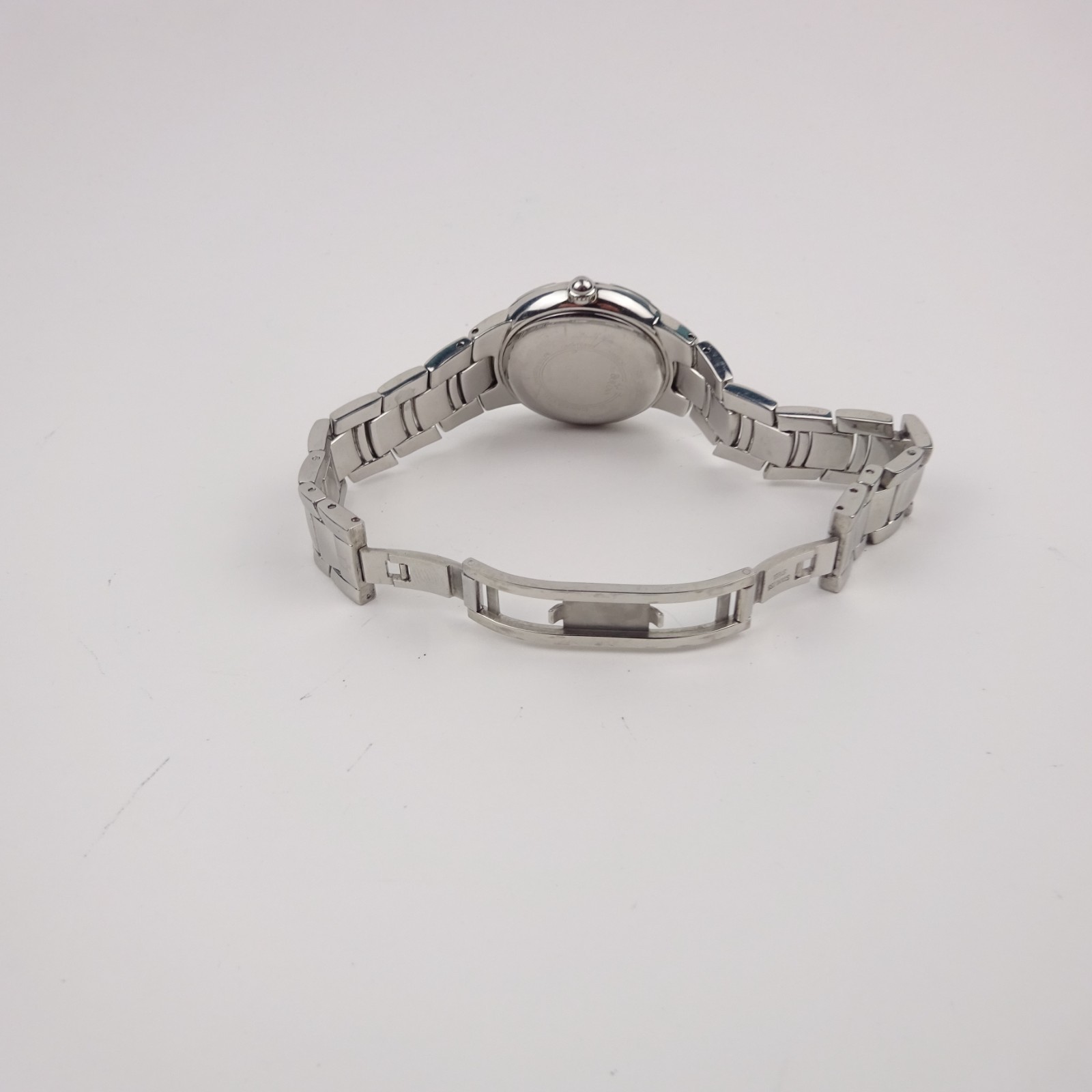 Bulova 96R174 Rosedale Watch Women’s Diamond Mother of Pearl Dial Ladies