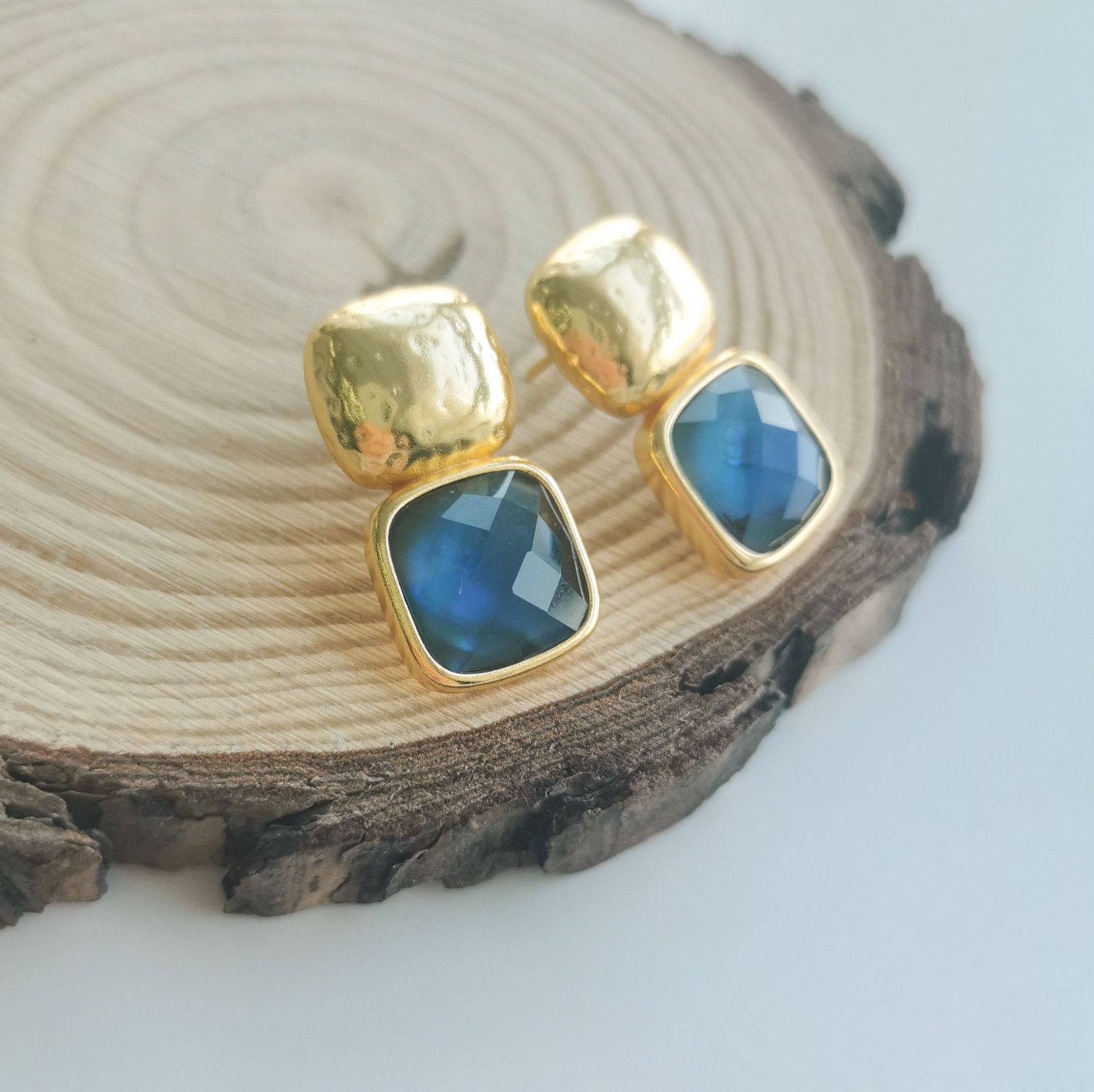 Julie Vos Catalina Blue Earrings in Gold Authentic