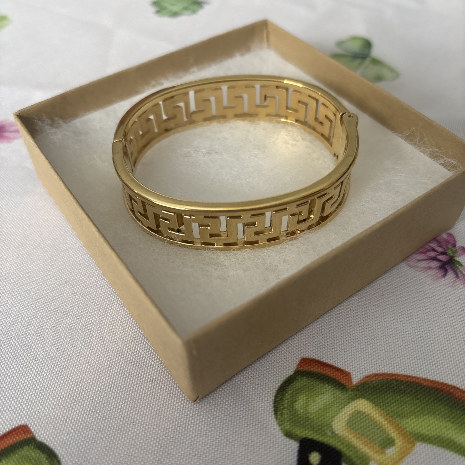 Gold Tone Greek Key Bracelet Hinged Bangle Womens 6.5 Inch Statement