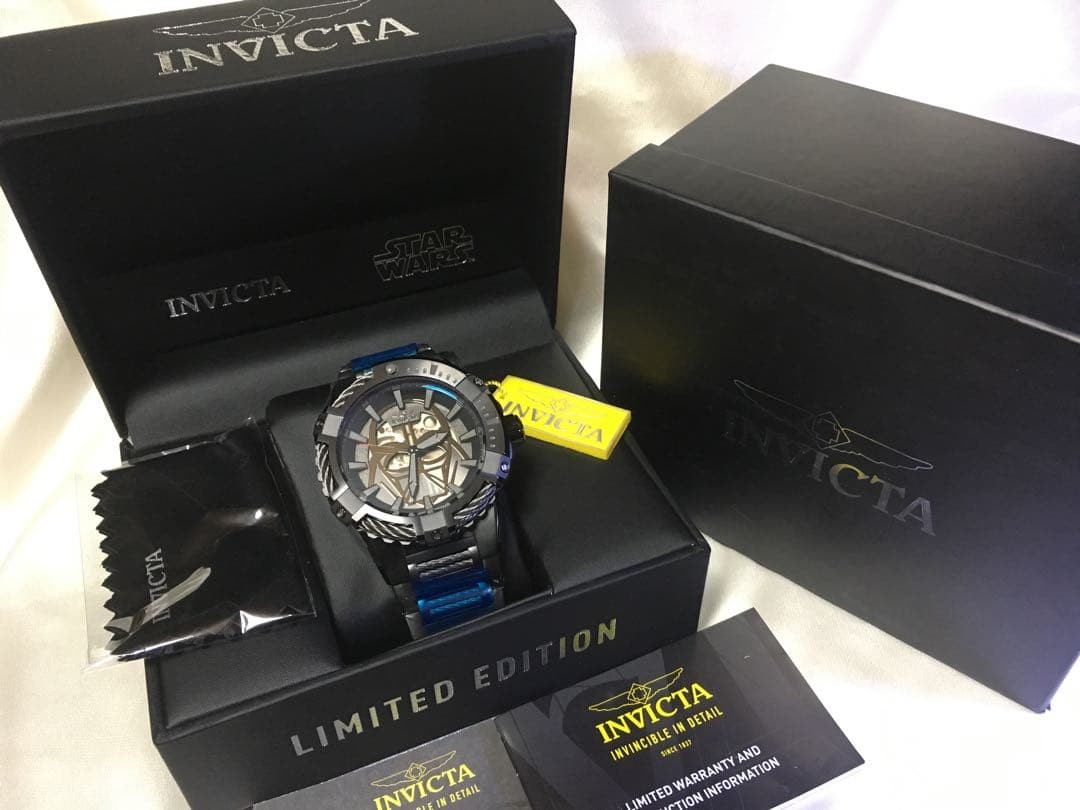 Limited to 1977 pieces INVICTA Star Wars Darth Vader Automatic