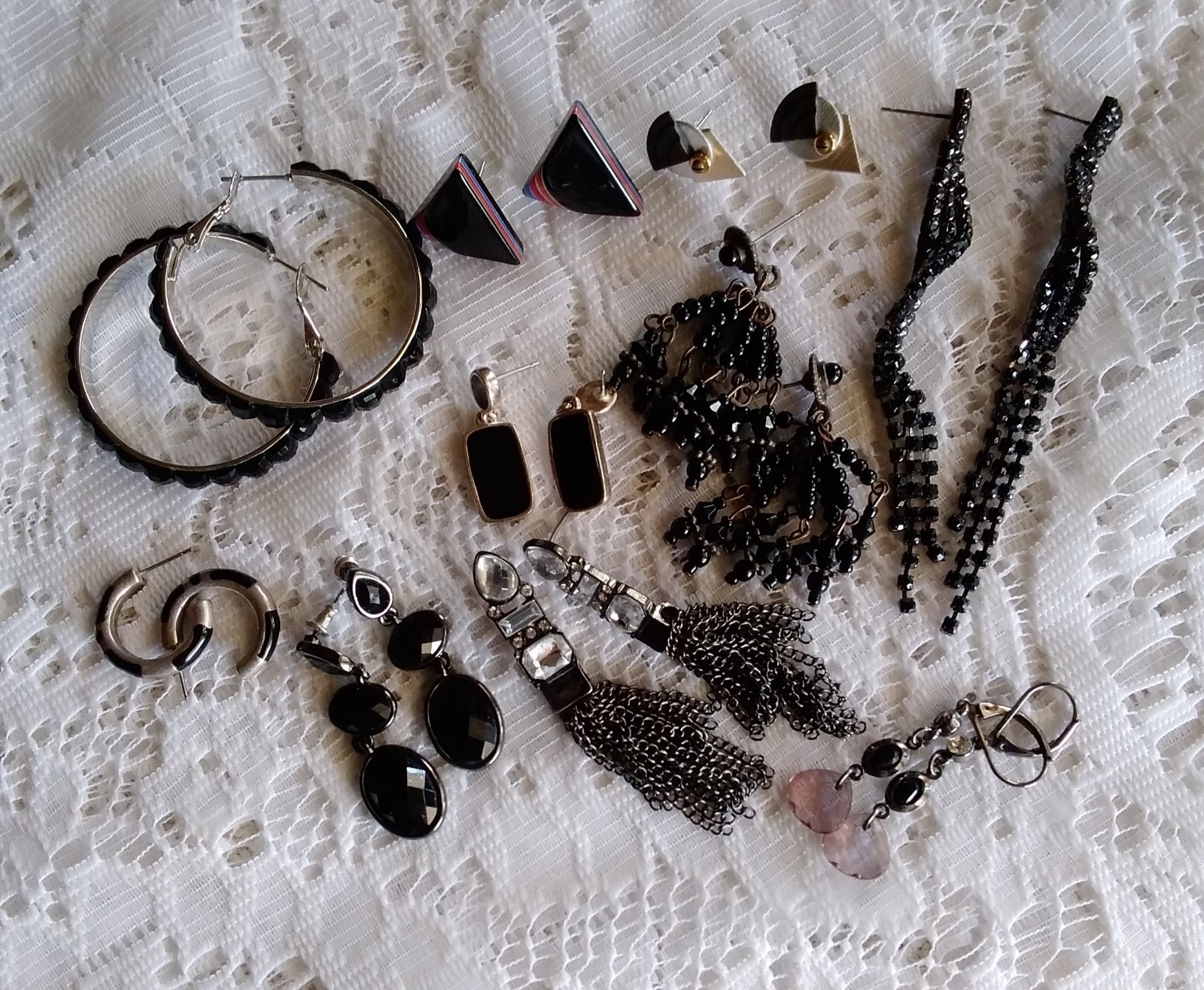 Vintage To Modern Tones Of Black Mixed 68 Piece Wearable Fashion Jewelry Lot