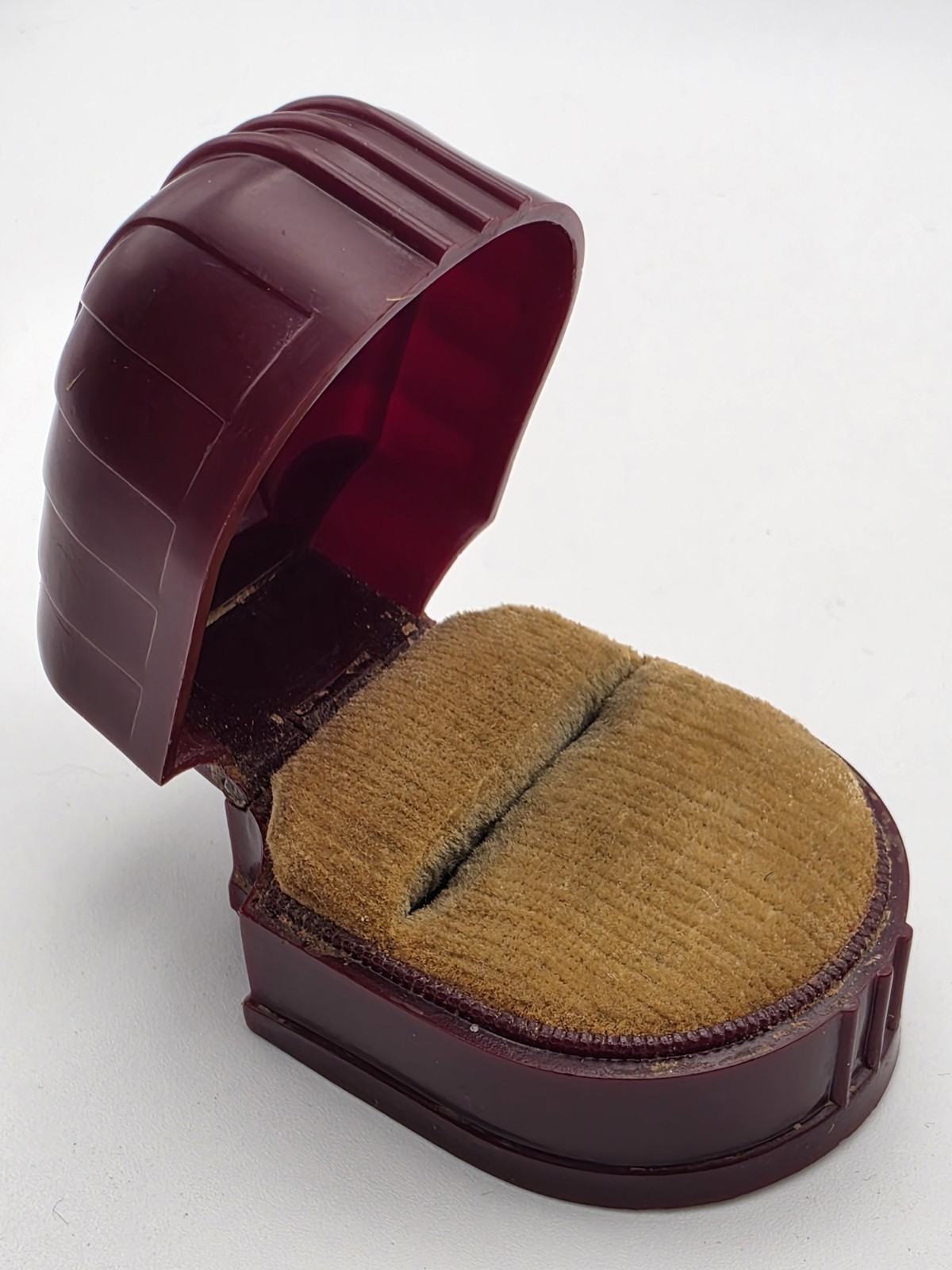Vintage Art Deco Burgundy Ring Box – W&S Patent Pending – 1920s 1930s Art Deco