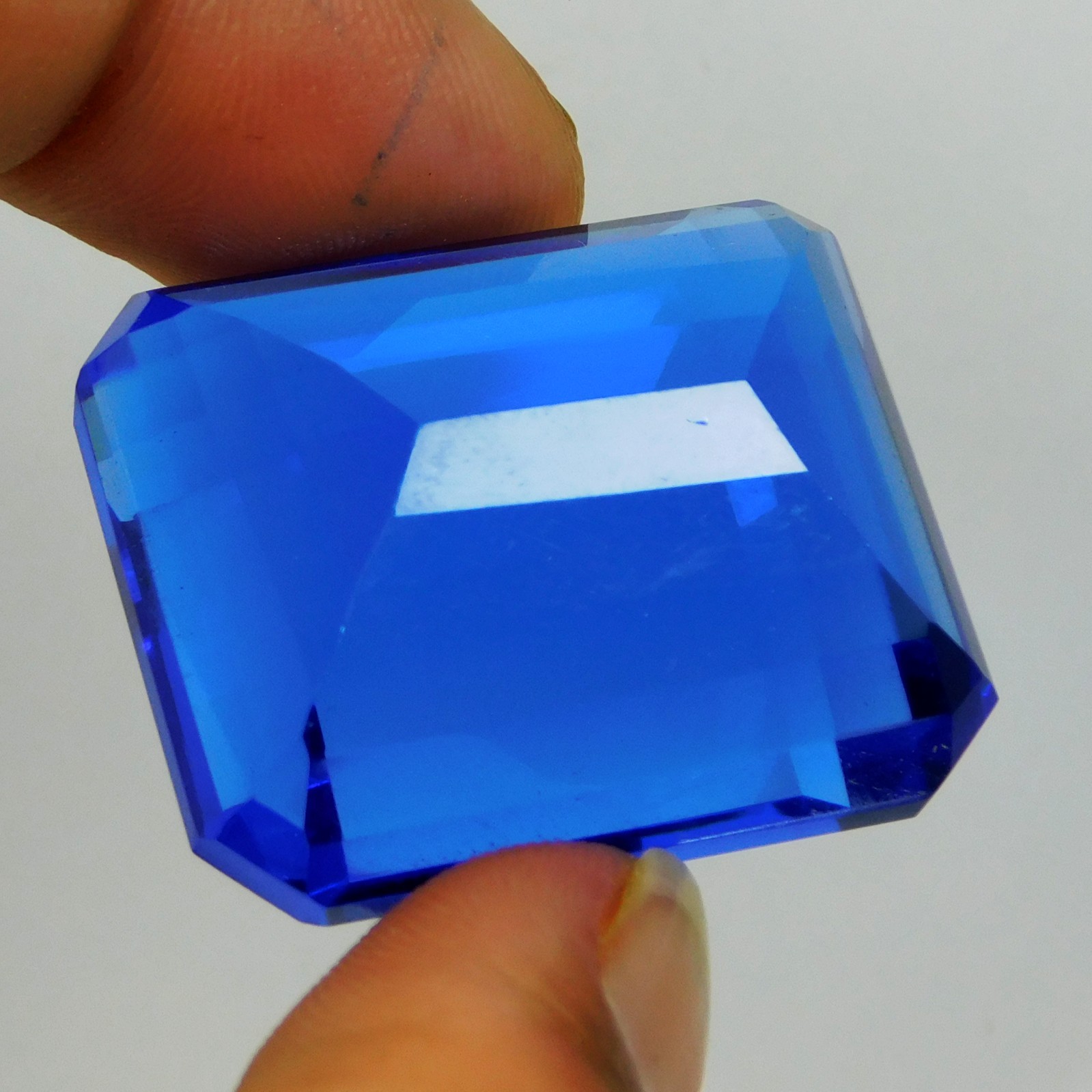 Certified 106.50 Ct Natural Blue Tanzanite AAA+ Grade Stunning Loose Gemstone