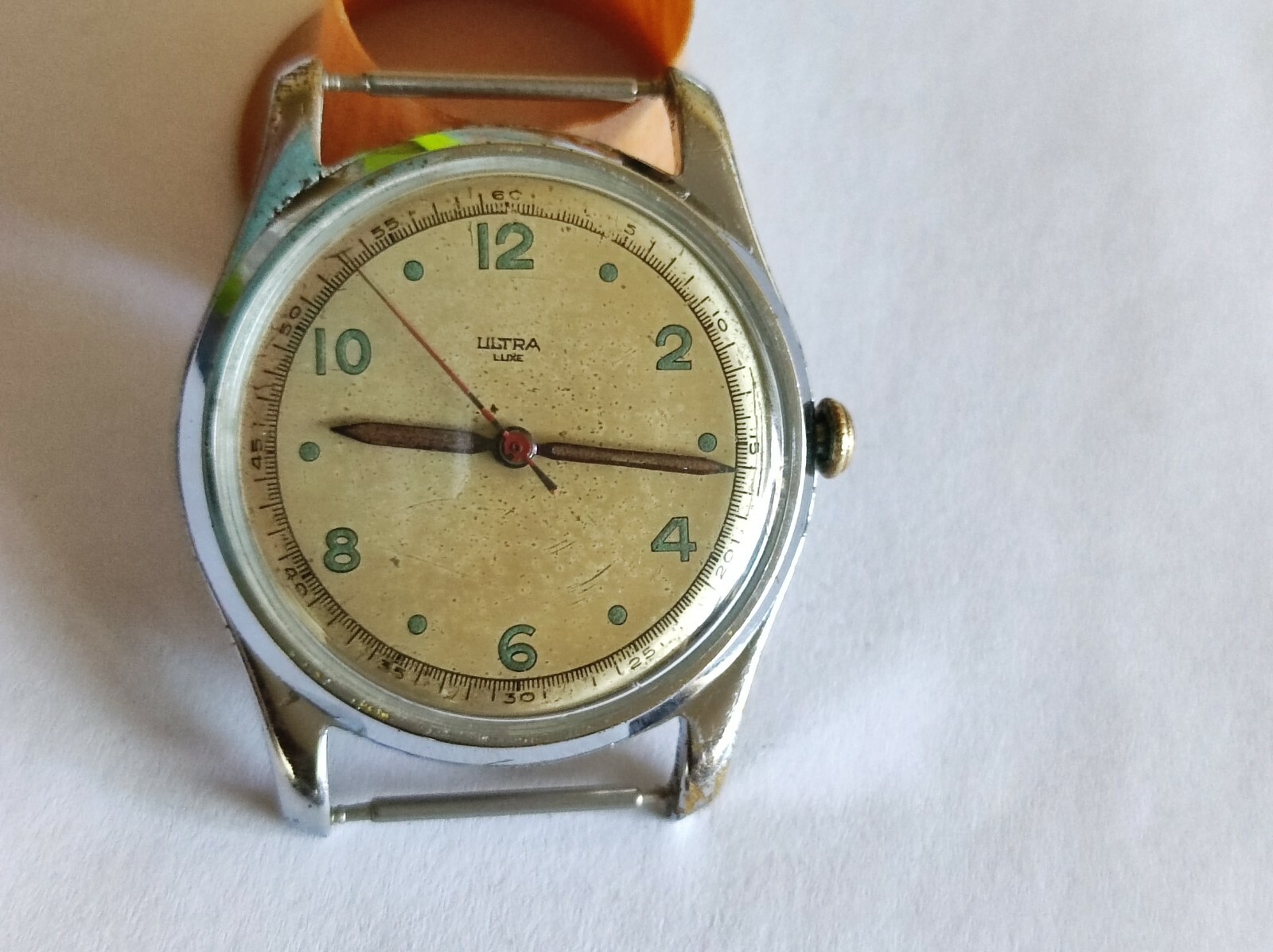 VINTAGE RARE central second WWII ULTRA LUXE swiss made watch rare mvt tachimetre