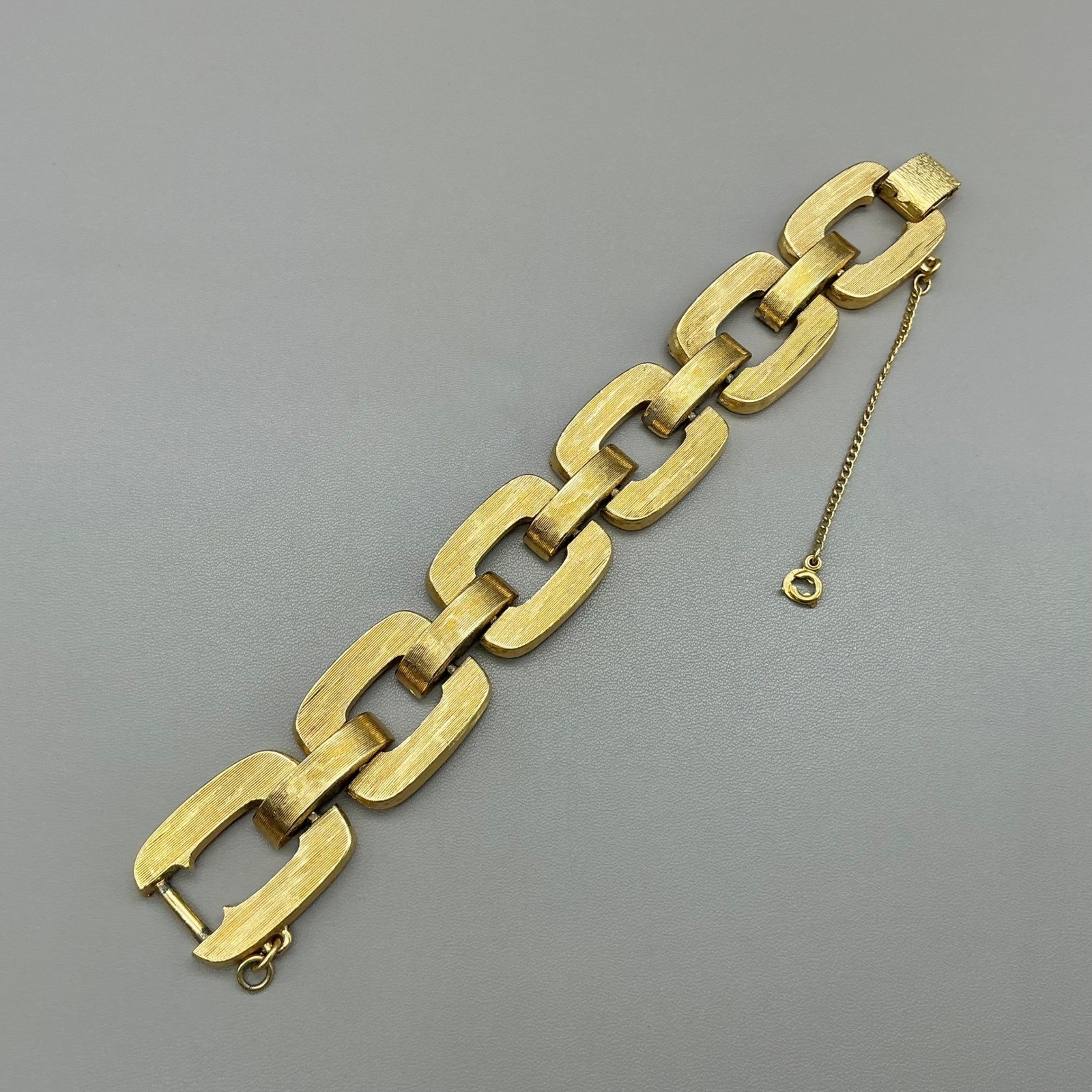 Monet Bracelet Vintage Gold Tone Brushed Wide Link Chain Safety Clasp 7.5 In