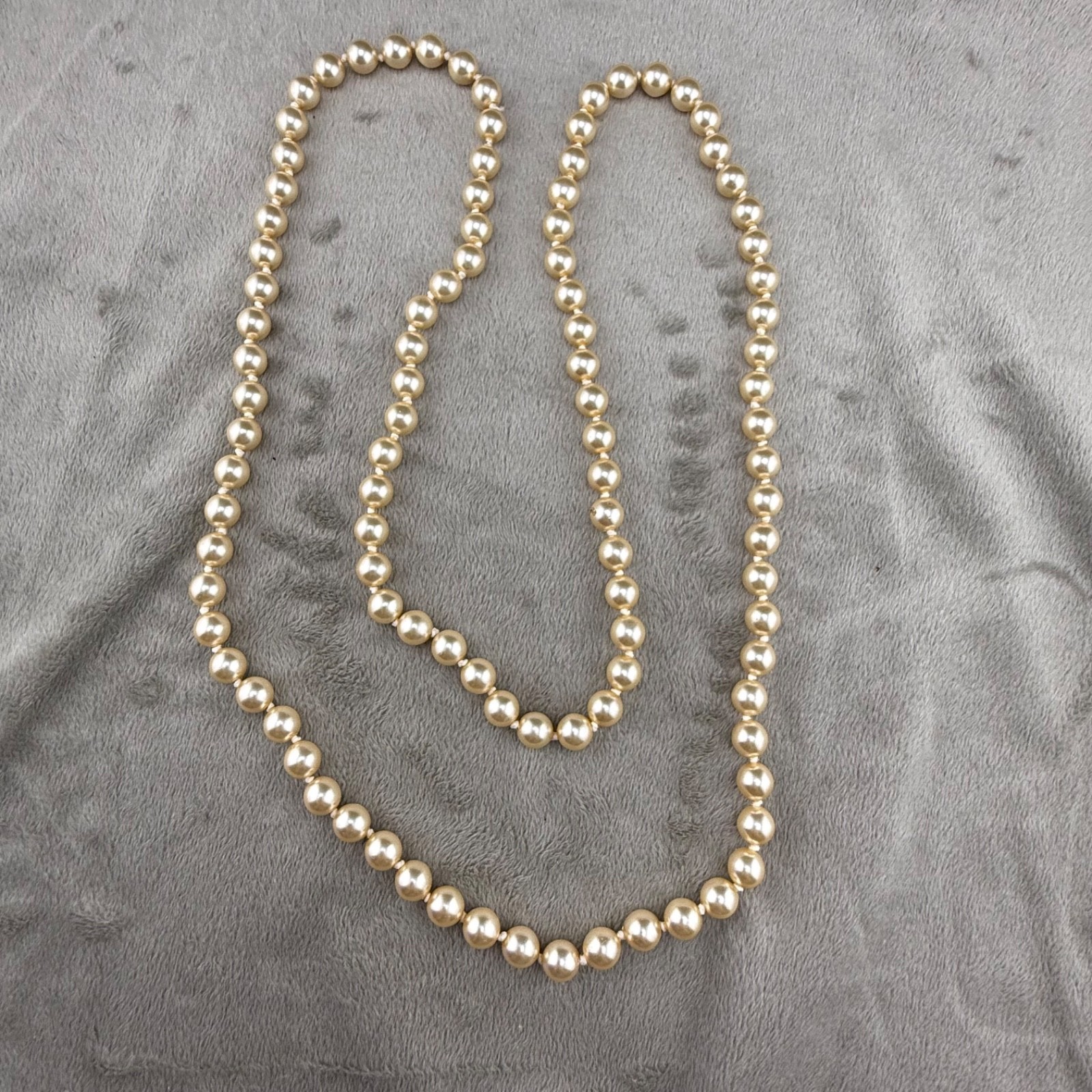 Vintage Faux Pearl Glass Necklace Flapper Opera 32”