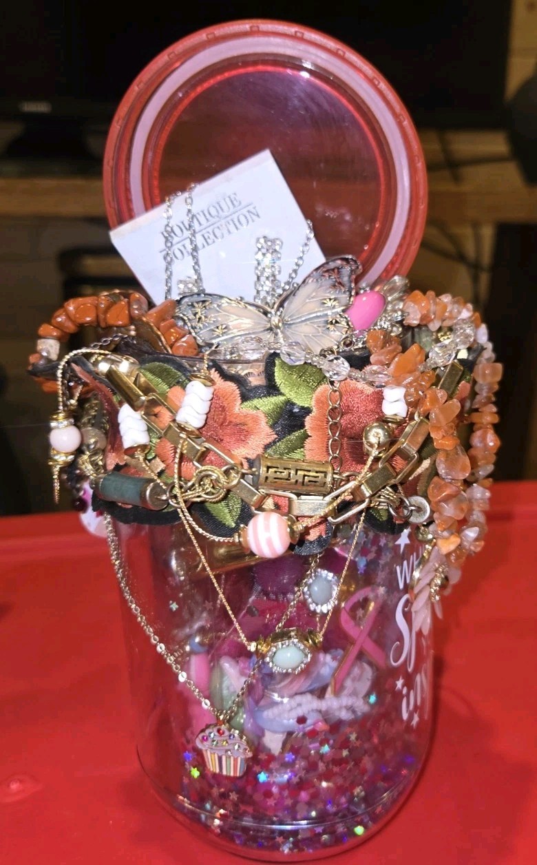 PINK💝PARADISE~MYSTERY JEWELRY JAR~VINTAGE 2 NOW~PACKED FULL/WEARABLE PIECES