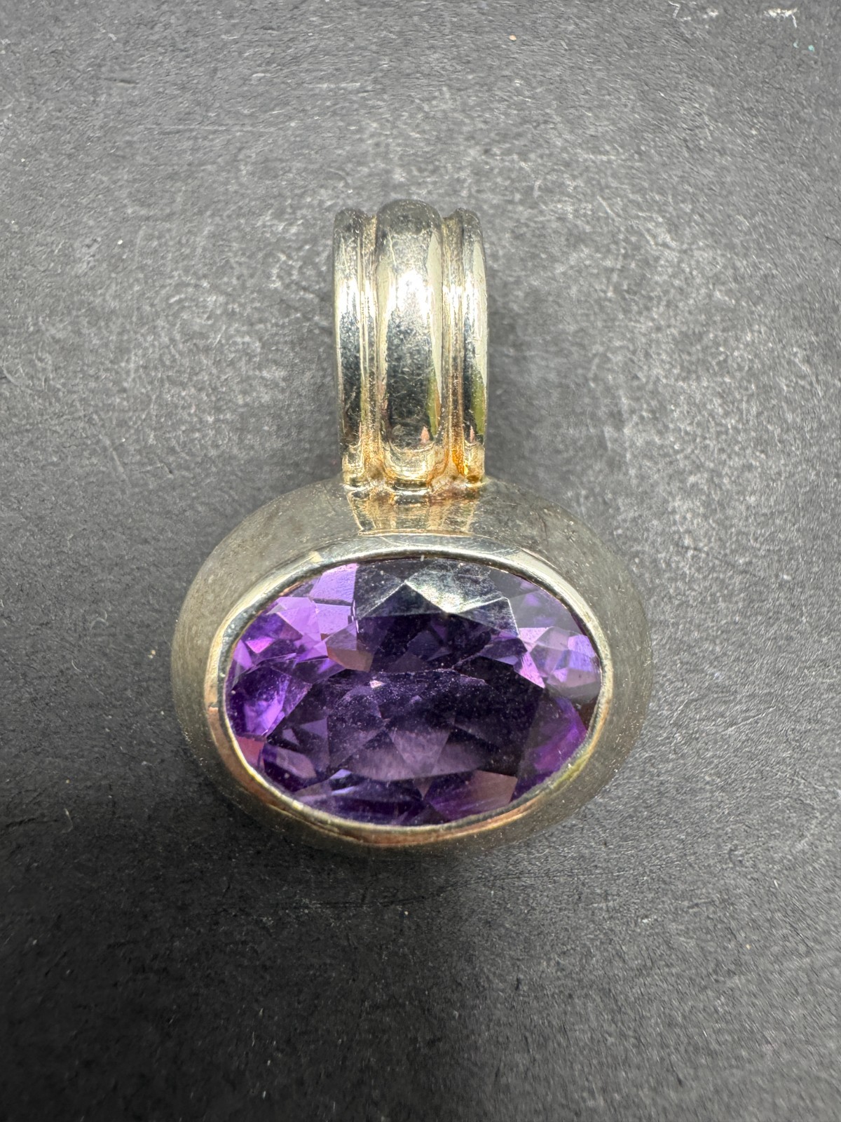 Vintage Sterling Silver 925 LT Thailand Purple Amethyst Oval Pendant 20.6MM