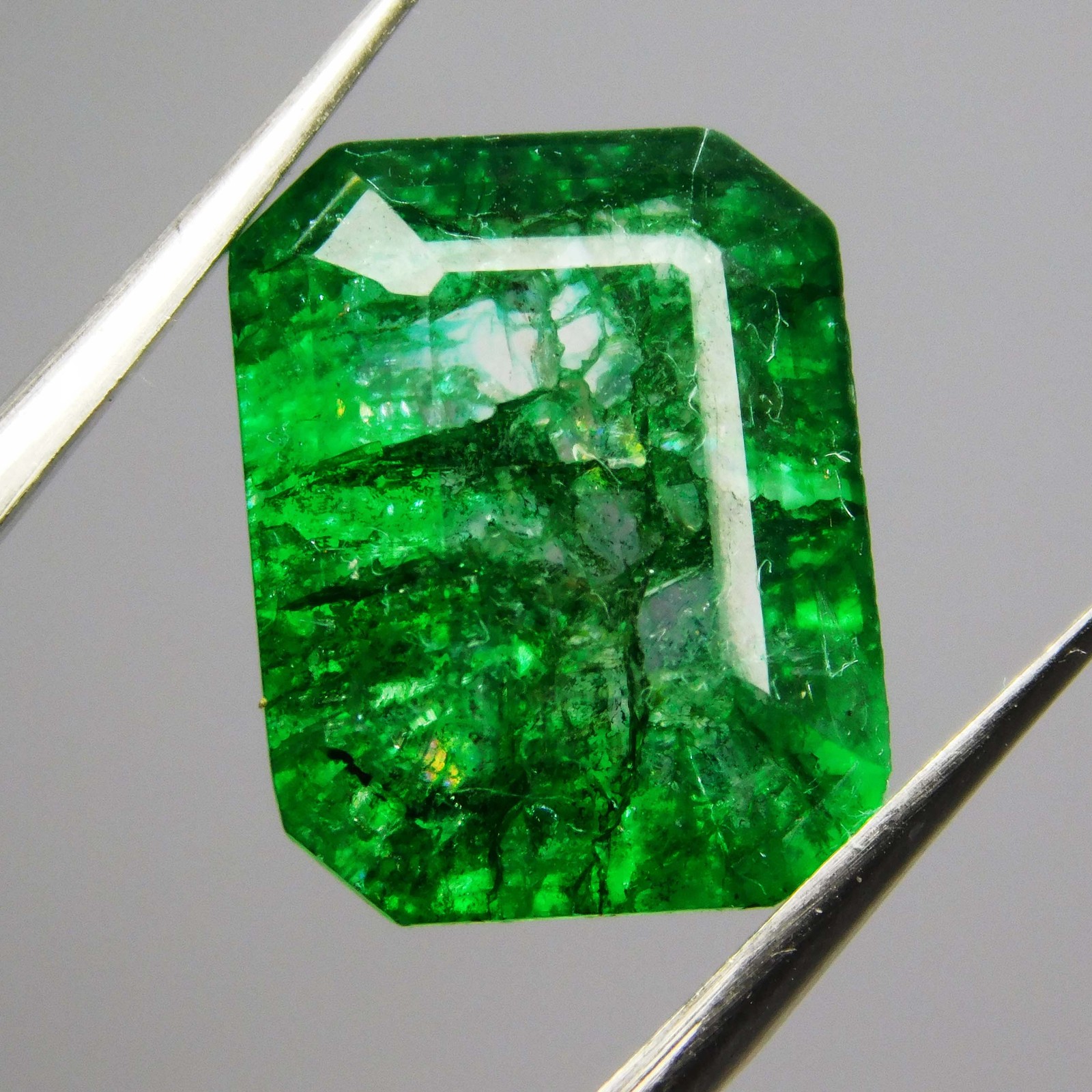 7 Ct Natural Untreated Green Colombian Emerald Emerald Certified Loose Gemstone
