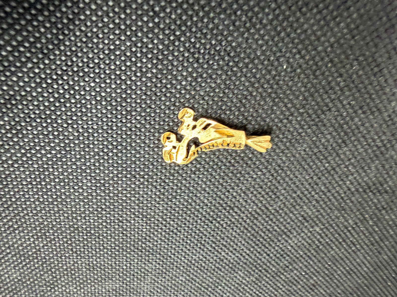 Vintage Solid Gold 14k ROLLER SKATE Pendant 1in. 1.26g