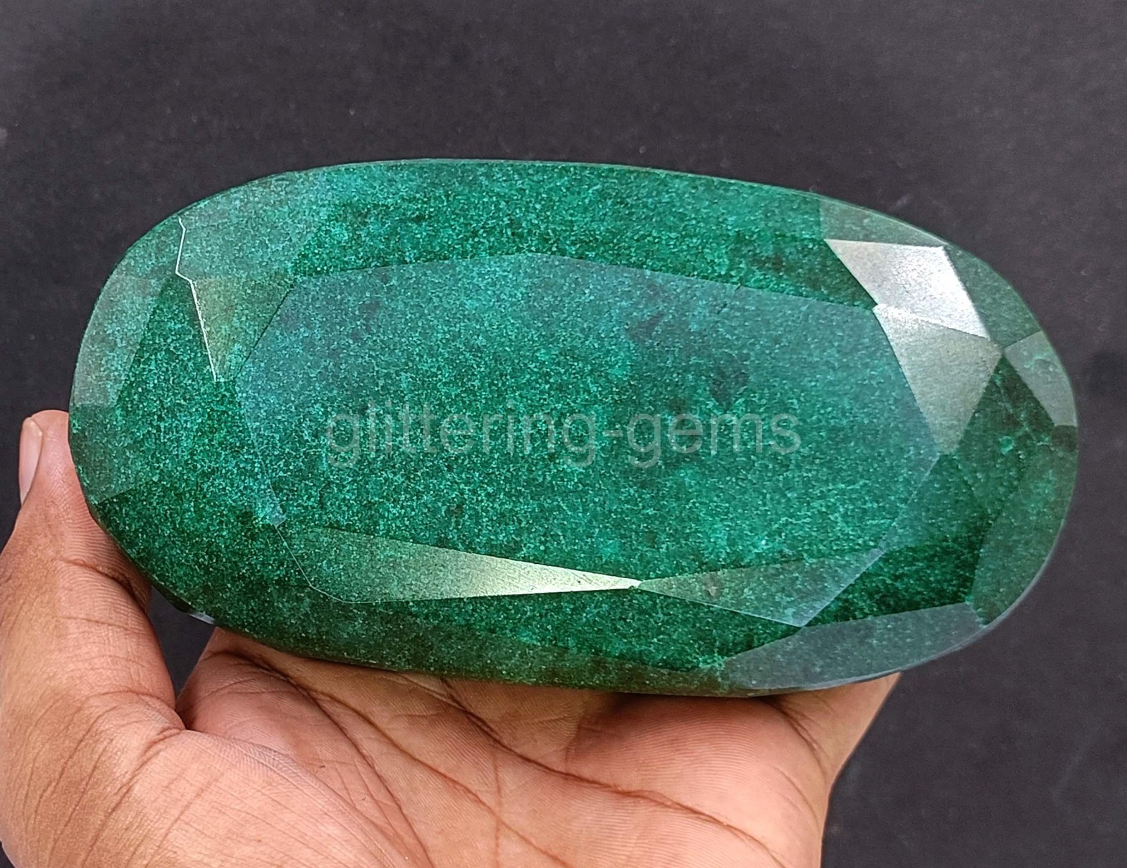 4036.0 Ct Oval Cut Natural Green Emerald IGL Certified Loose Gemstone 5JOU