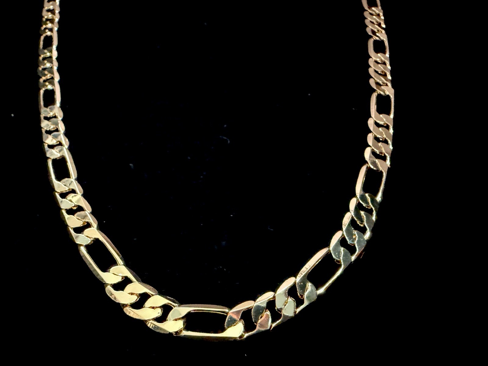 Figaro 24in 8MM 14K Stamped Gold Filled Necklace. Nice! Brand new.