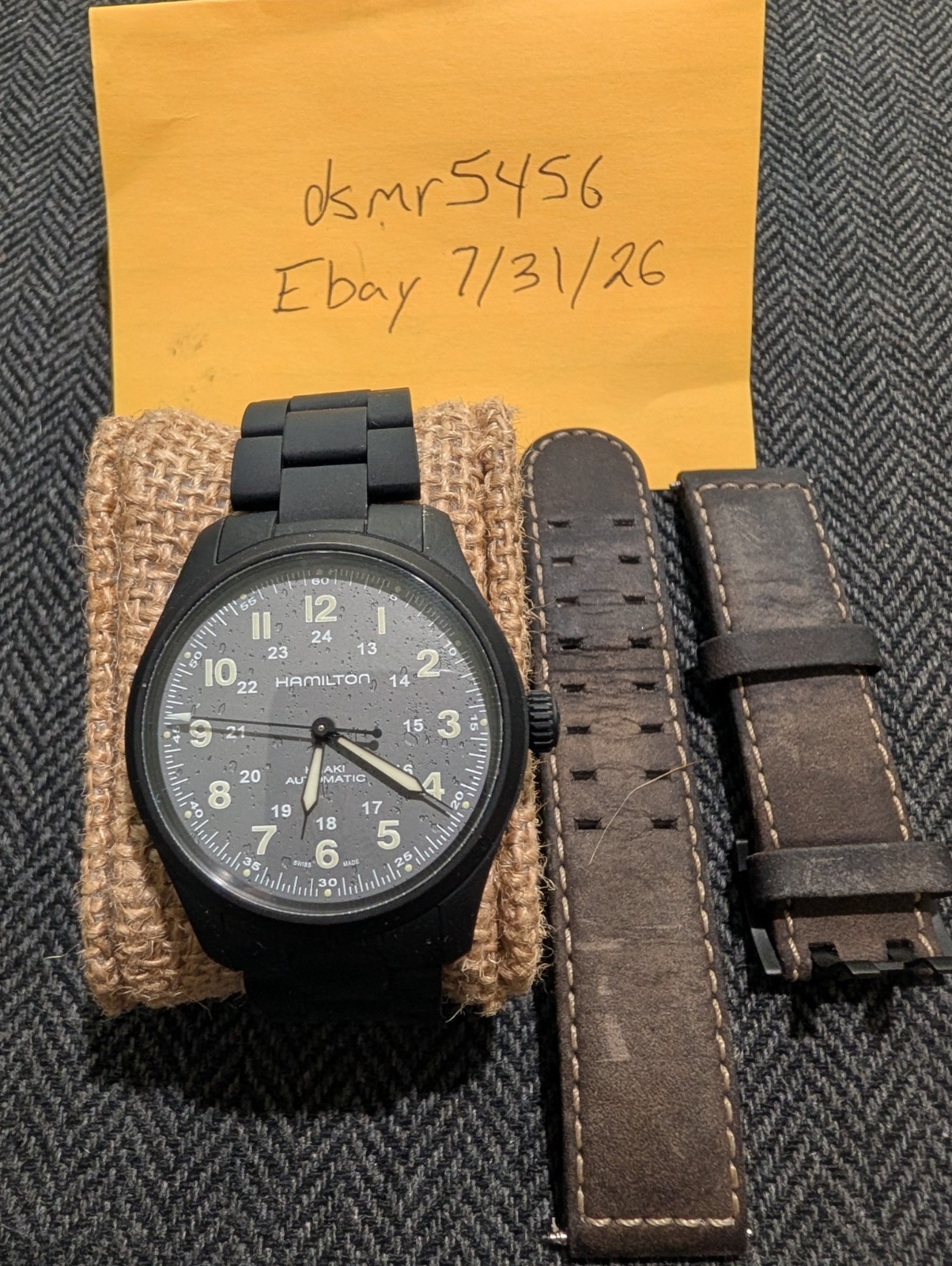 Hamilton Khaki Field Automatic Concrete gray dial, Black Titanium PVD – 38mm