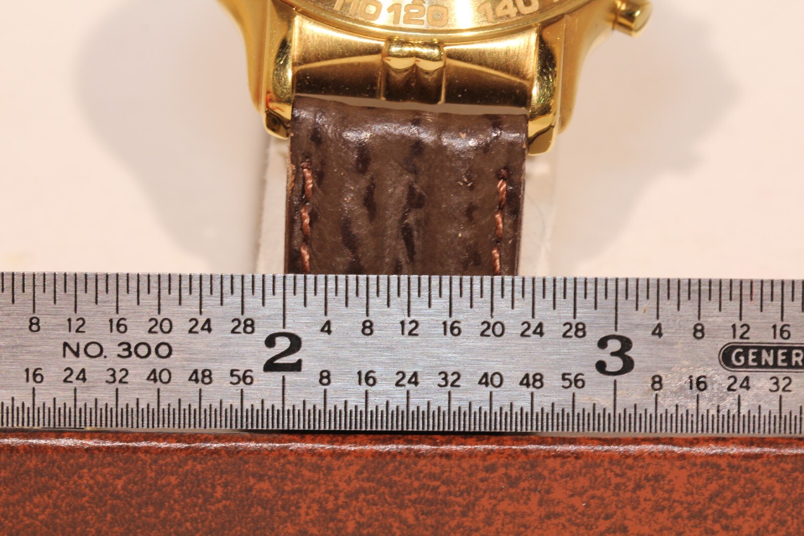 YEMA Paris Gold bezel white dial watch MODEL: Y211fe028