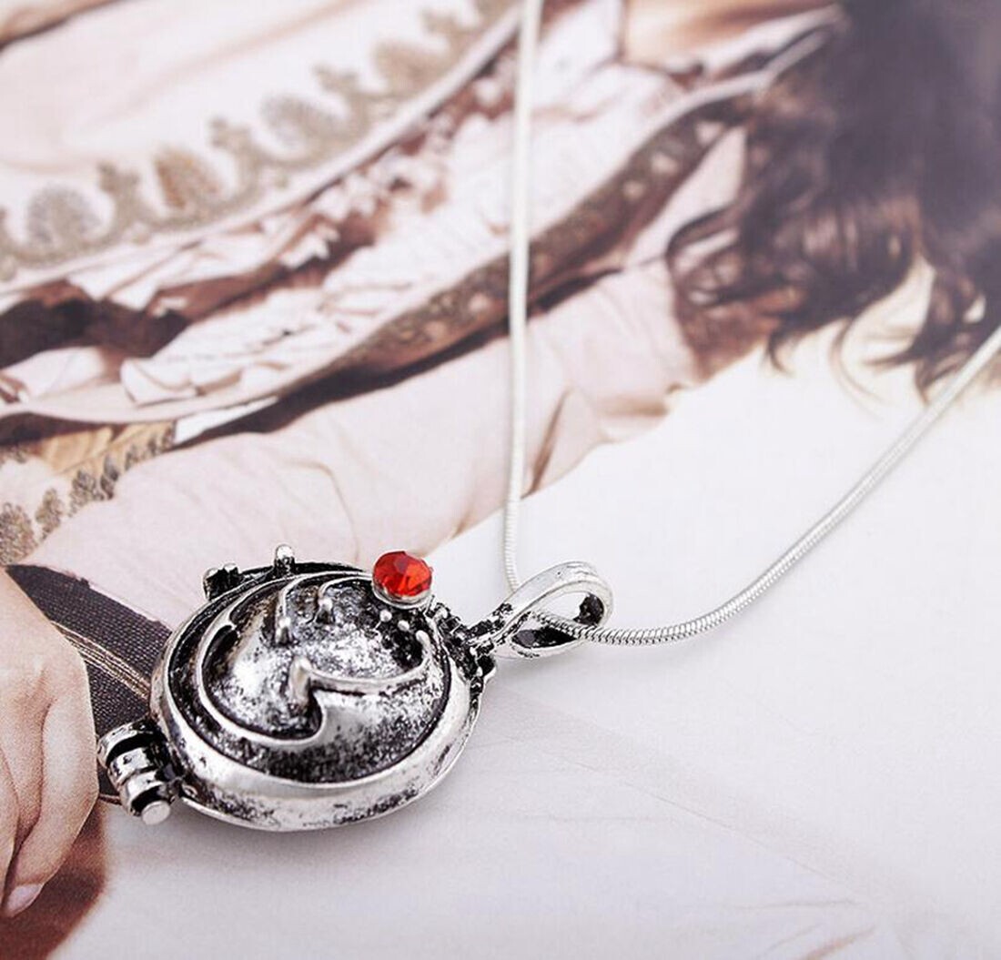 Elegant The Vampire Diaries Elena Gilbert 925 Sterling Silver Locket Necklace