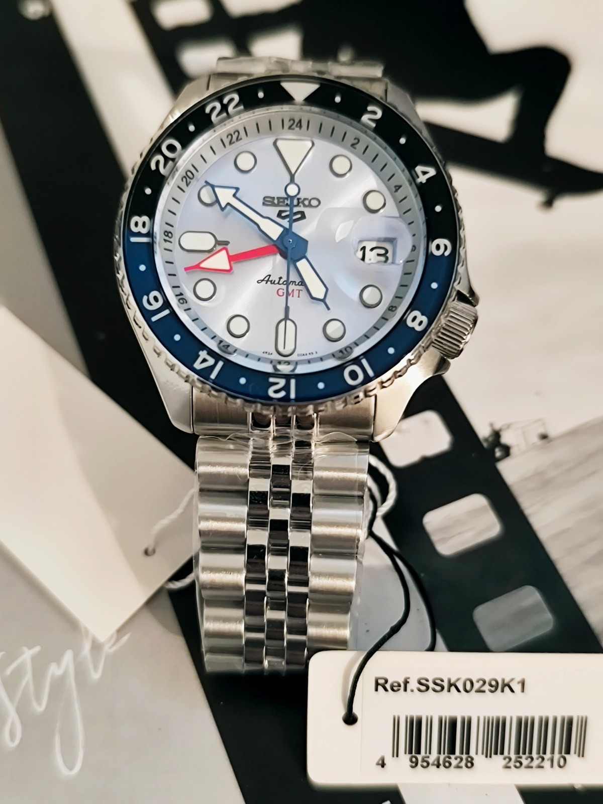 Seiko 5 sports Asia SSK029K1 SKX Style GMT ICE Blue (no/box*) SSK029K1