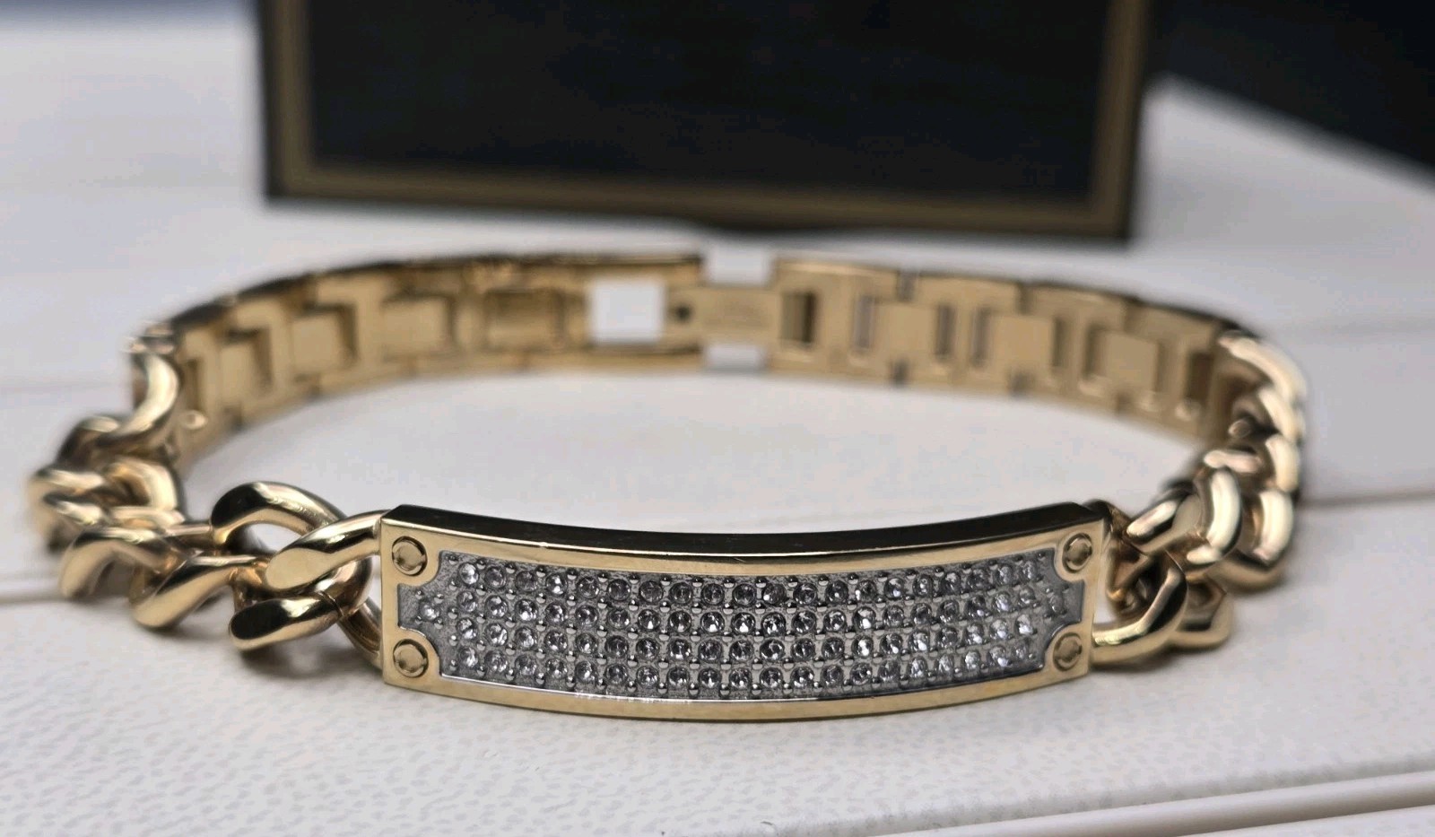 Bulova 98K106 Genuine Gold Tone Crystal Bracelet OEM Gift Set Bracelet Only