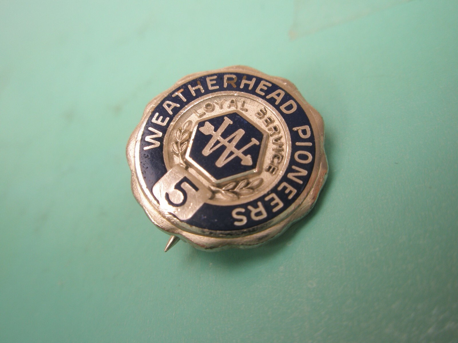Weatherhead Pioneers 5 Years Loyal Service Vintage Tie Tack Lapel Pin k112