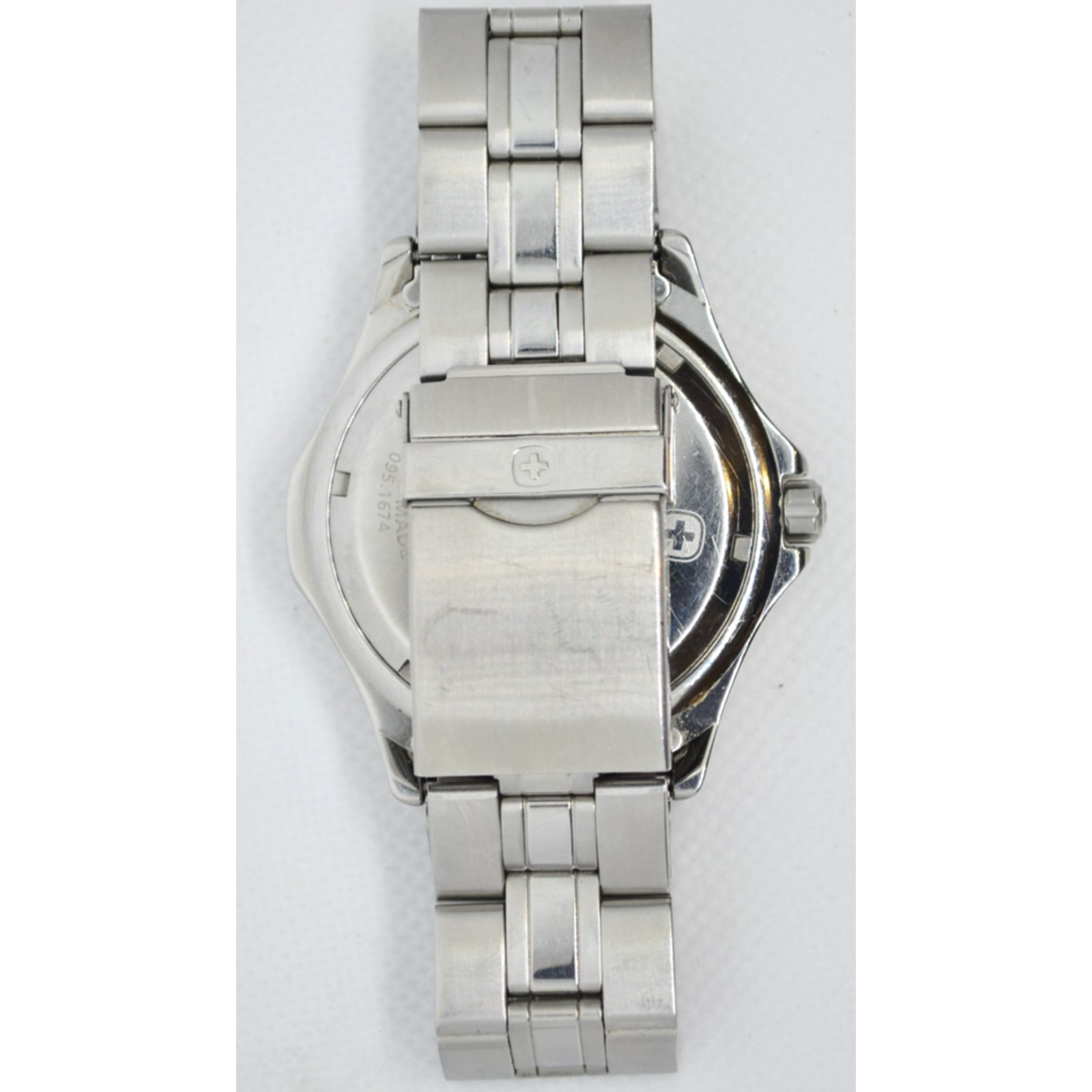 Swiss Military Mens Watch 095-1674 Red Dial Stainless Steel Quartz Fresh Battery