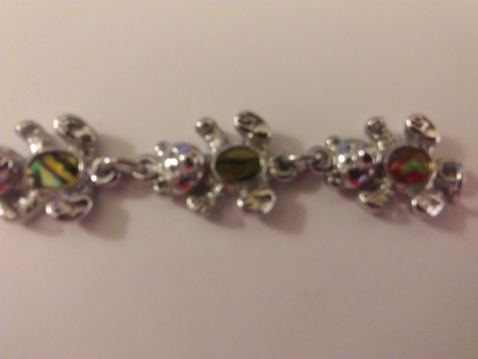 Bracelet 9 Teddy Bears ea w/Different Colored Stone on Tummy 7.25″L x 0.60″W NEW