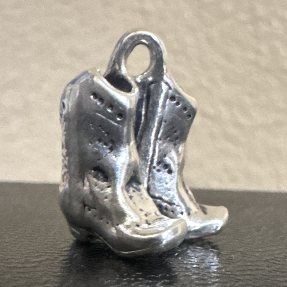 James Avery 925 Silver retired Cowboy Boot Dangle Charm Pendant, Western Theme,