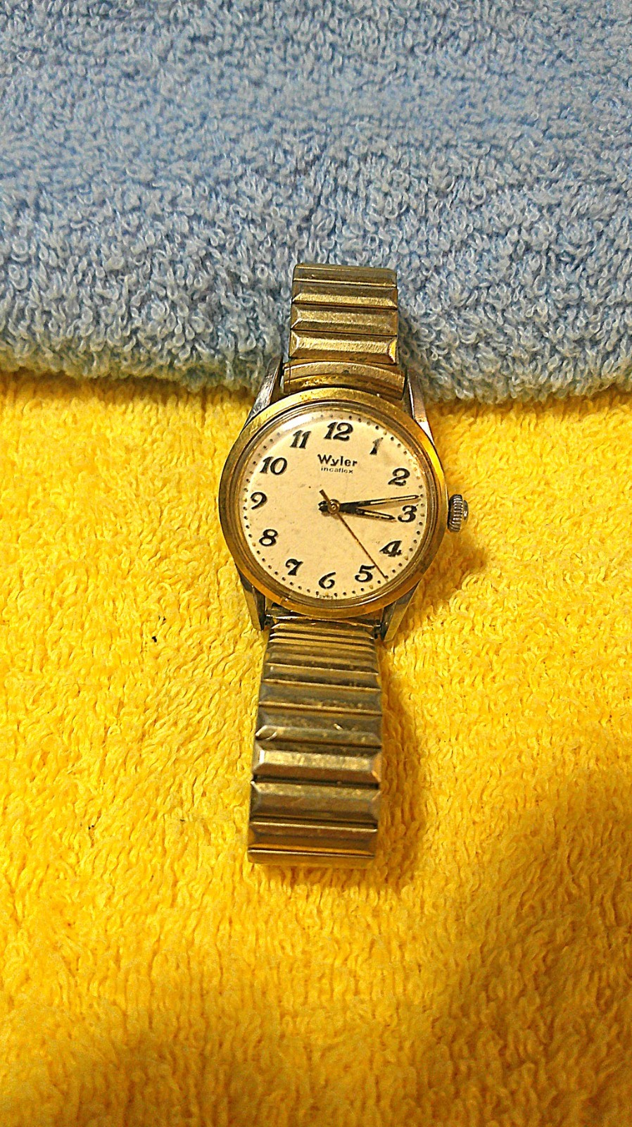 Vintage Wyler Lifeguard incaflex 3370/3-1162 Running NICE!