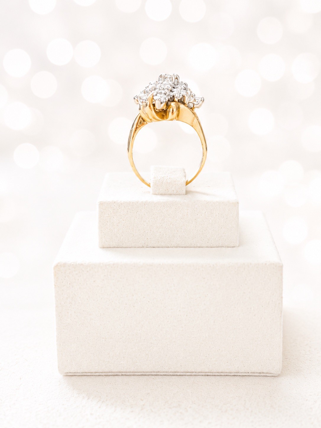 14K Yellow Gold 2.00 CTW Natural Diamond Cluster Ring | 7.78g | Size 6.75