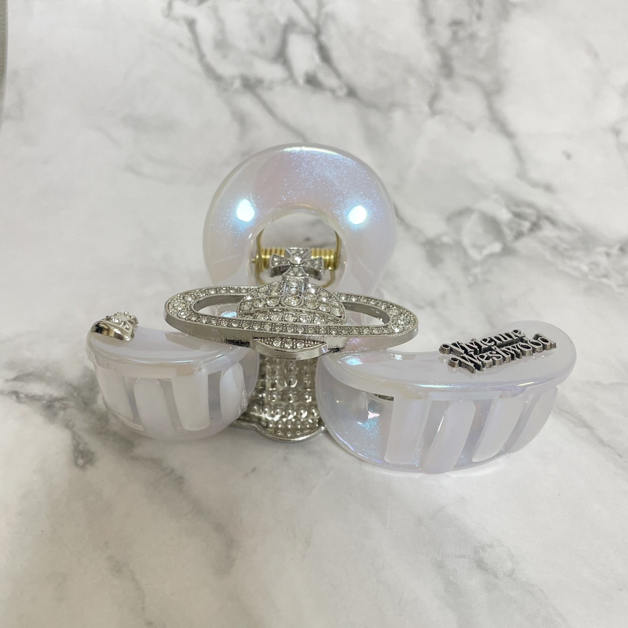 Vivienne Westwood Hair Clip Orb 11 x 6.5 x 3.6cm Plastic White Silver