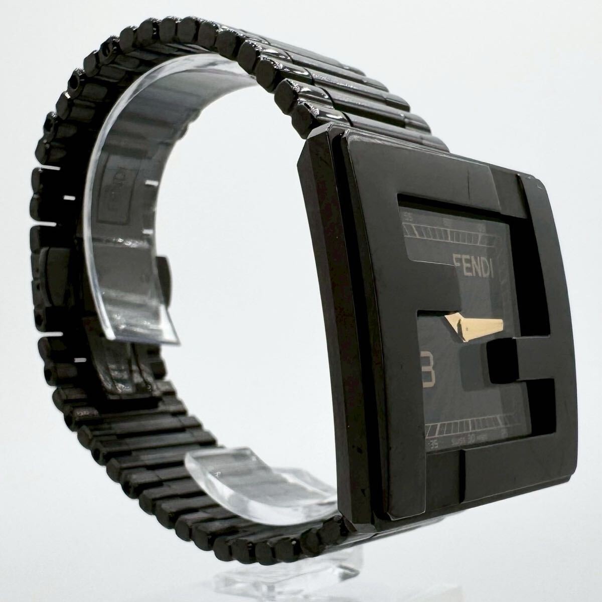 Fendi Mania FF Logo Quartz Watch 38mm Sapphire Crystal Men’s Dress Watch