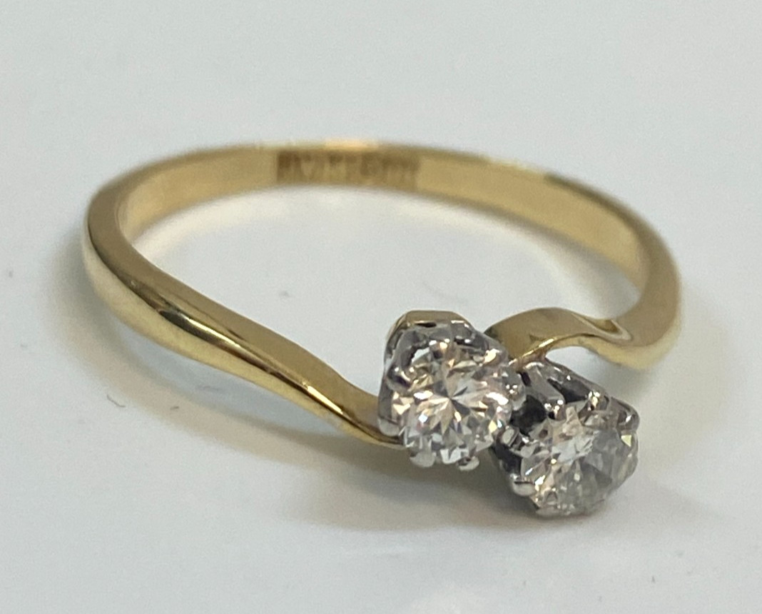 18K Yellow Gold & 0.35CT Diamond Ring Size M 1/2 (US 6.5) Vintage Jewellery