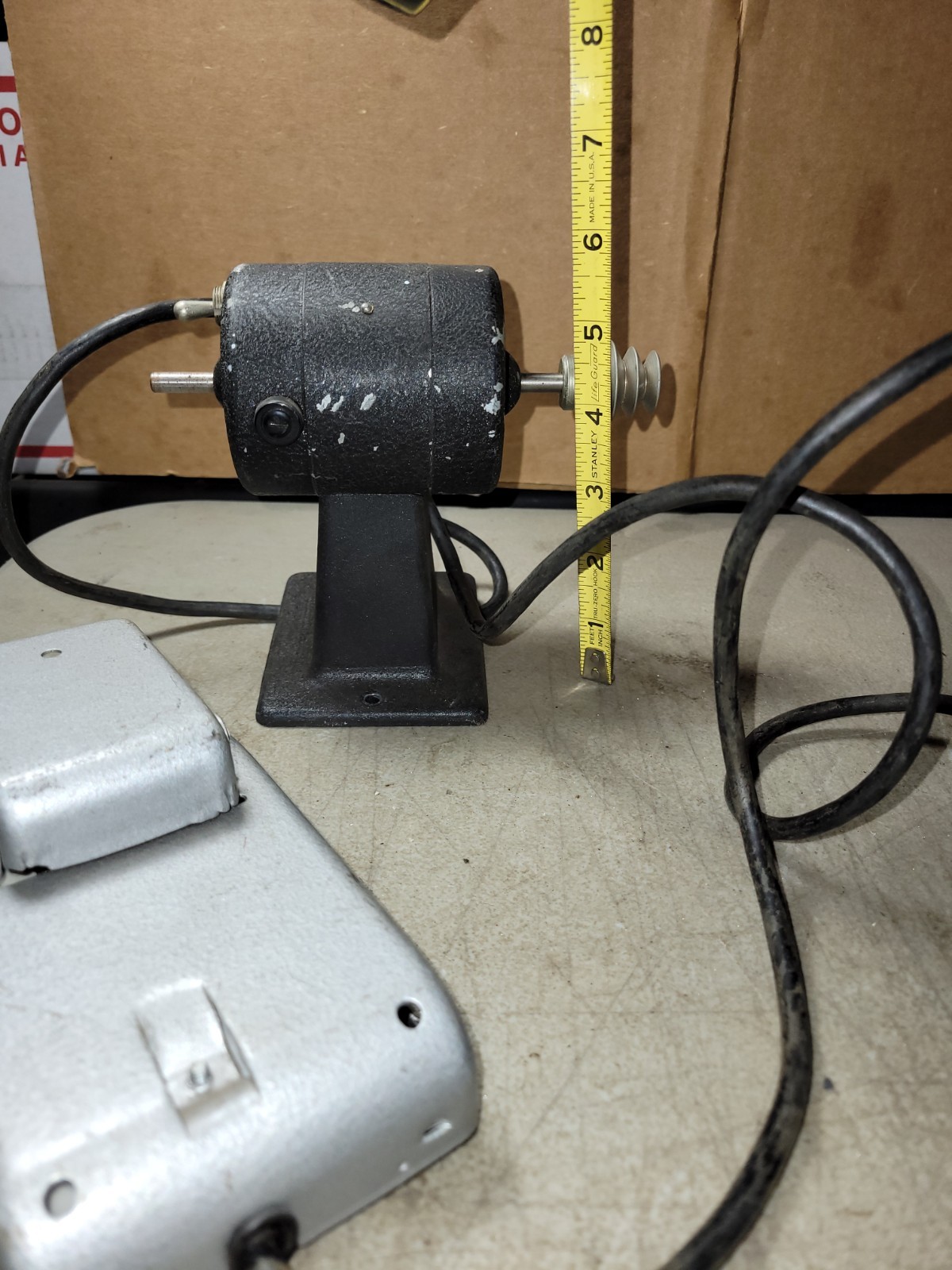Vtg Jewelers WATCHMAKER Lathe Motor USA 110V w/variable speed foot-pedal Read