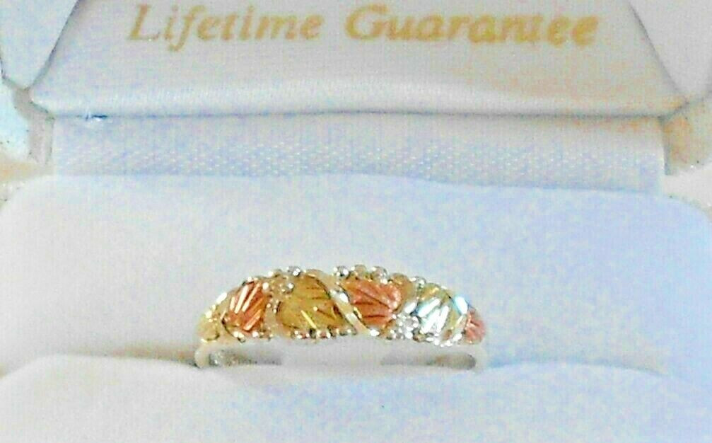 NEW Genuine Black Hills Gold and Silver Women’s Band Ring Sizes 5 thru 10 w/ Box