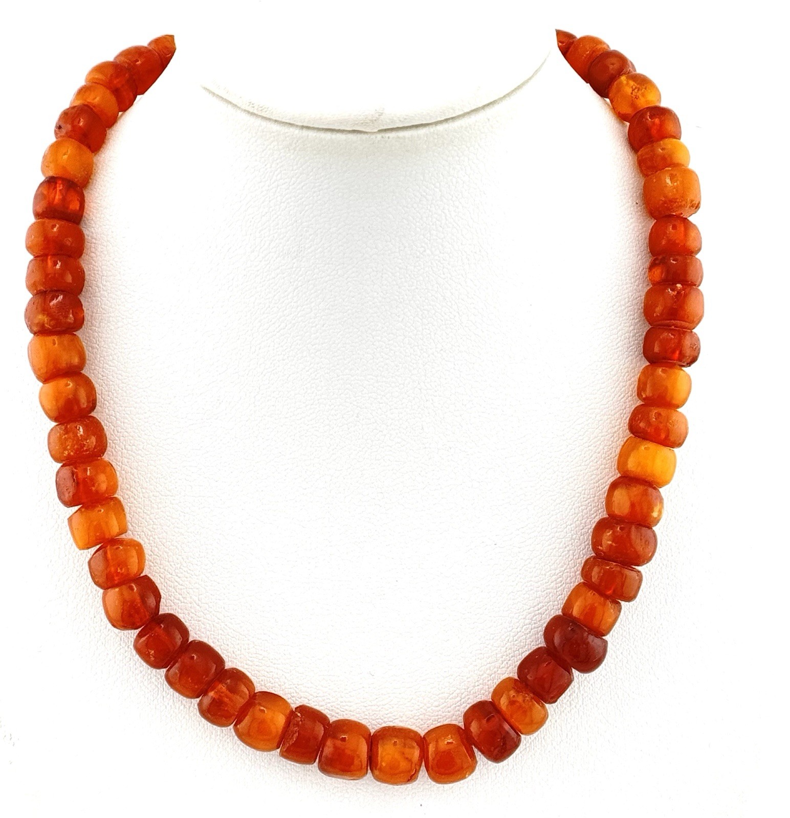 Vintage Baltic Amber Bead Necklace Honey Cognac Barrel 14in 17g