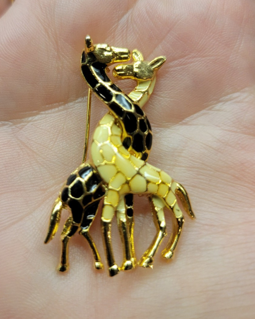 Vintage Gold Tone Black Cream Enamel Intertwined Giraffes Brooch Pin