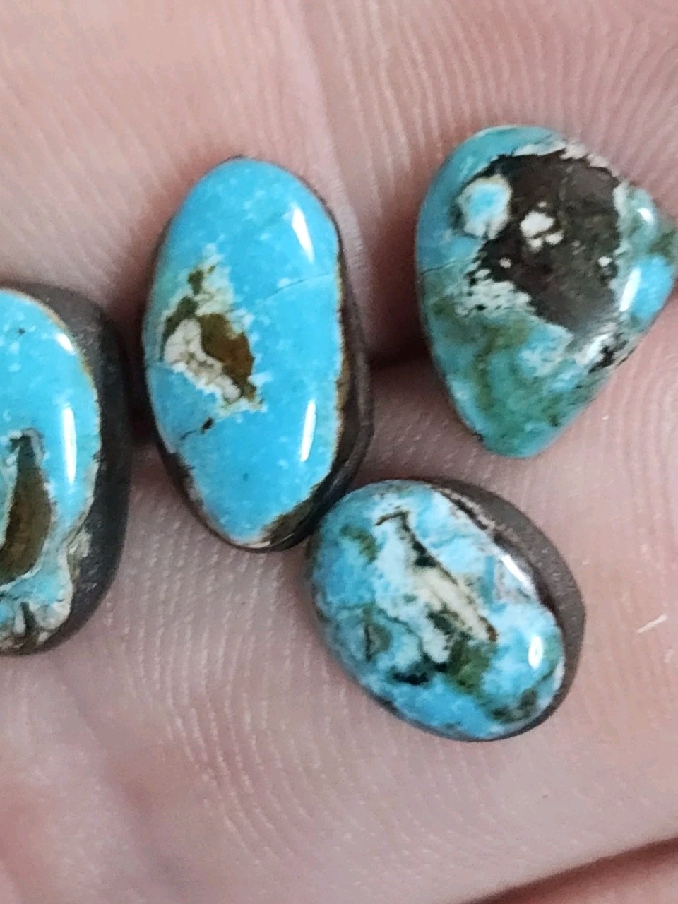 Beautiful Carico Lake Turquoise Robin Egg Blue Cab Lot. 8.05ct. Vintage Natural