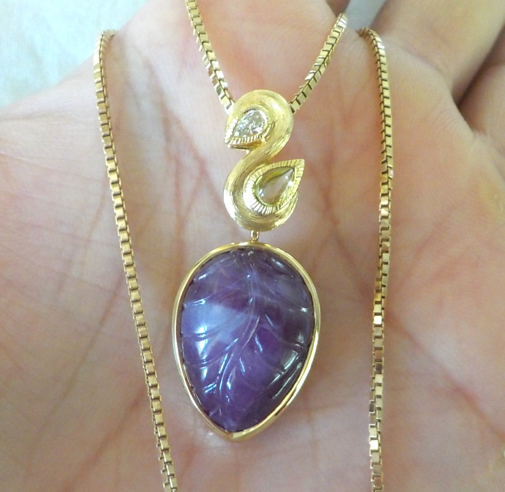 Heavy 18K Yellow Gold Carved Ruby Peridot Diamond Necklace – 16.2 gms, 18.5 in