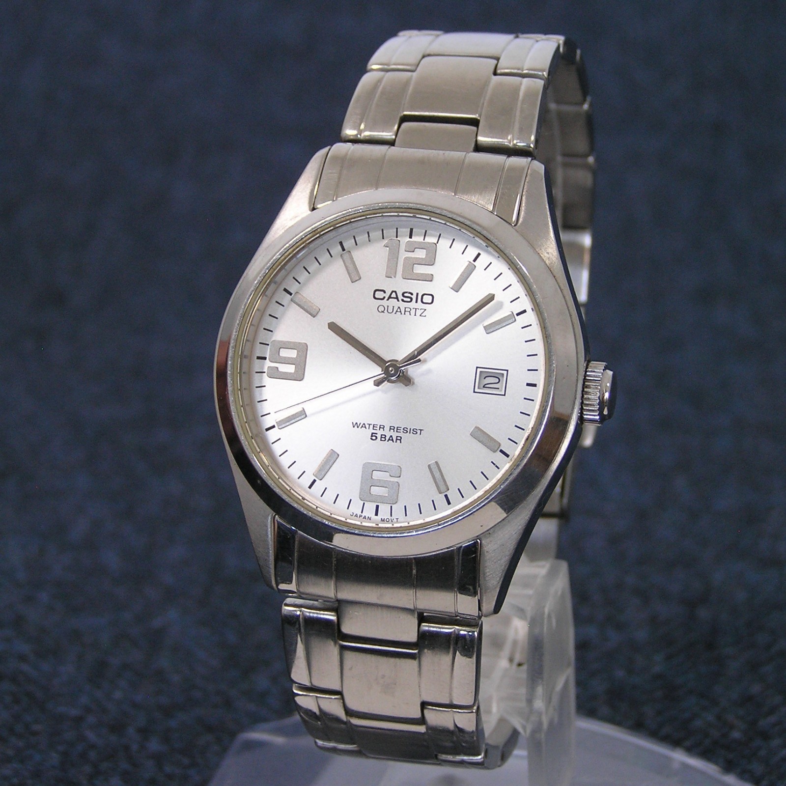 [Japan Exclusive] CASIO MTP-1181 Explorer Sport Watch Rare Japan Imported Silver