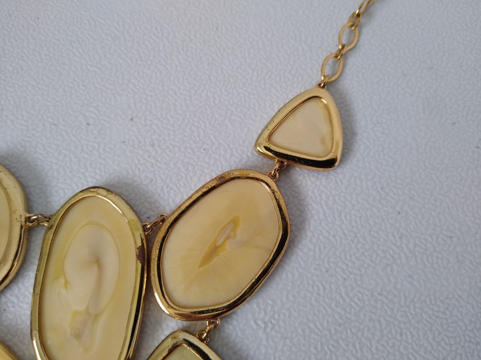 Stella Dot Necklace Fiona Bib Cream Goldtone Rhinestone Jewelry Designer Golden.