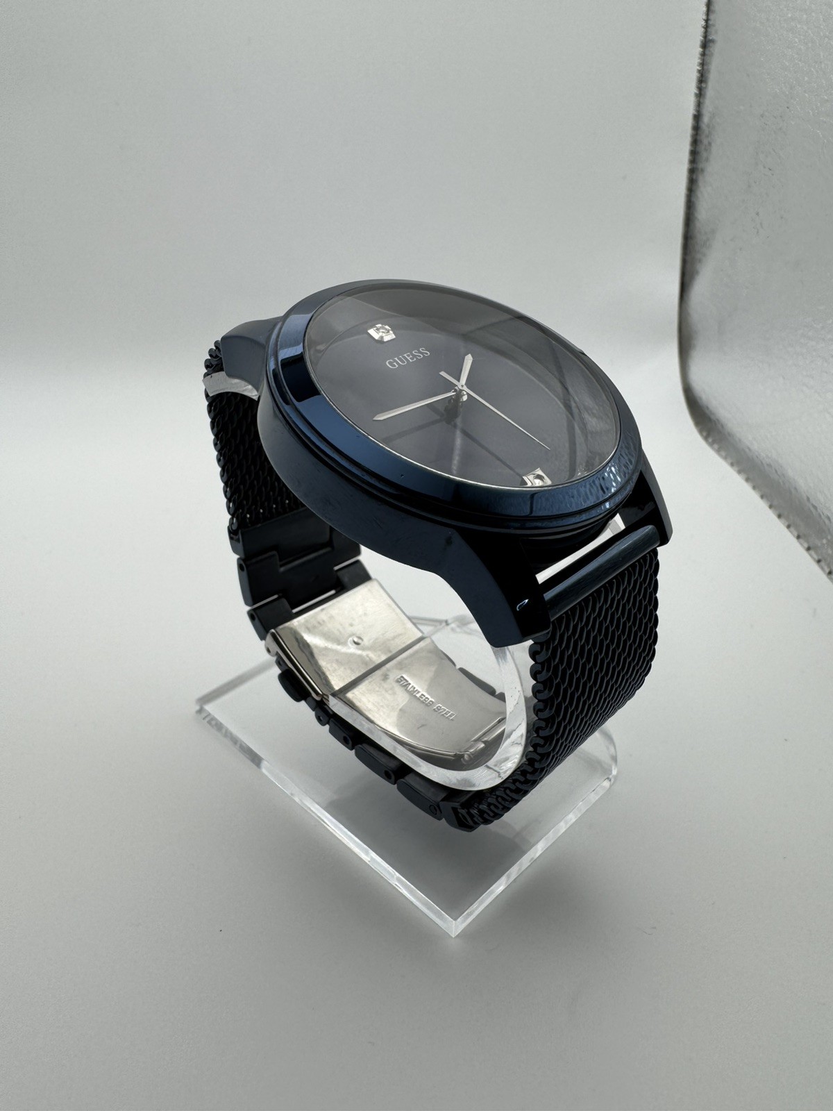 Guess Iconic Diamond Blue Dial Mesh Band Mens Watch U0297G2